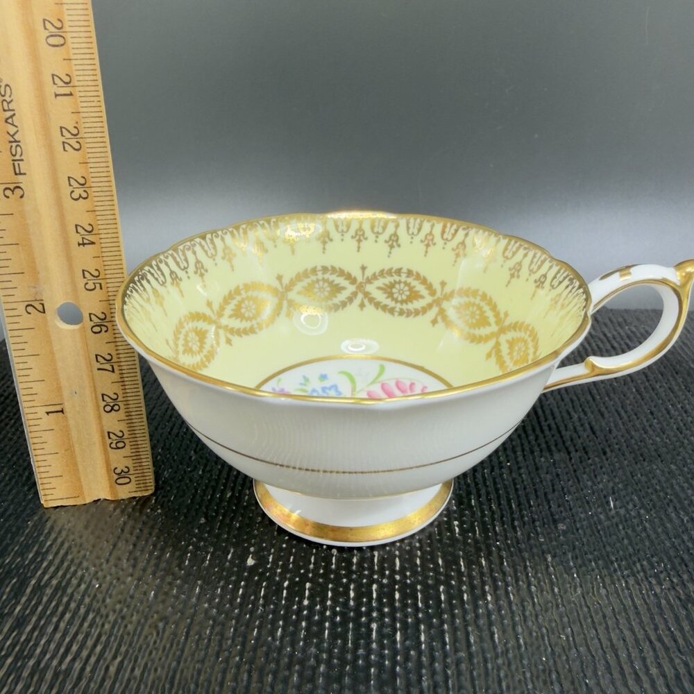 Antique Paragon Cabbage Rose Tea Cup and Saucer Set Heavy Gold Pattern England - Picture 7 of 16